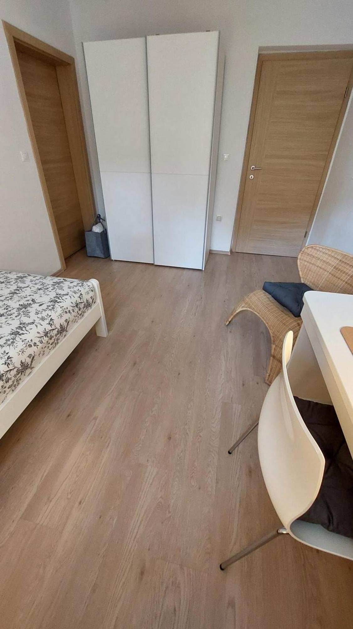 City Lodge Pine, Free Parking Laibach Exterior foto